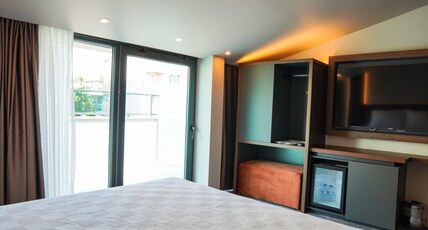 Destiny Marine Hotel Room Type - Business Room