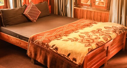 Saina Homestay Room Type - Deluxe 102