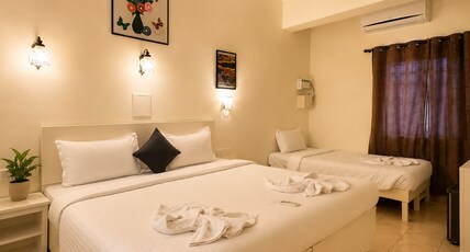 Holiday Beach Resort in Candolim Room Type - Suite Room with Sea view Balcony