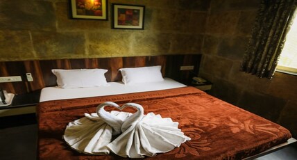 SORINA HILLSIDE RESORT Room Type - Deluxe Room