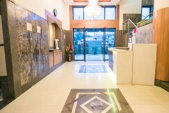 Address of Seasons Hotel