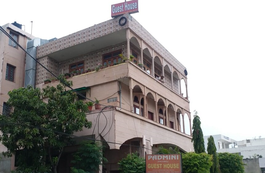 PADMINI GUEST HOUSE - Tap to explore photos