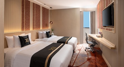 Eleven Bangkok Sukhumvit 11 by Kingston Hotels Room Type - Superior Twin Beds Room Eleven Bangkok Sukhumvit 11 by Kingston Hotels Room Type - Superior Twin Beds Room