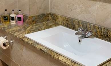 Best Western Manor Hotel Room Type - 1 King Bed, Non-Smoking, Executive Room