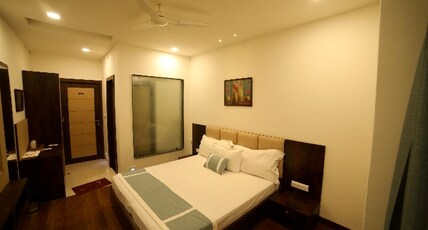 Crystal Inn Room Type - Luxury Deluxe Room