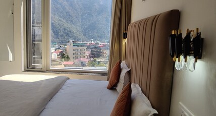 Hotel Tapodhara Room Type - Deluxe Room