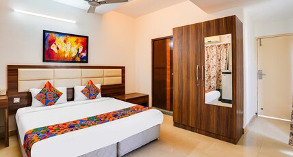 FabHotel VJR Electronic City Room Type - Suite Room