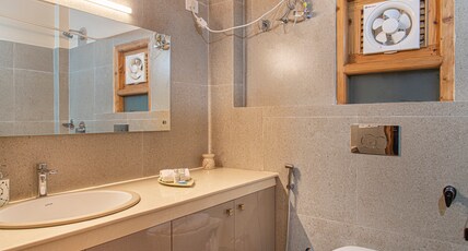 Bhramara Orchard Retreat Room Type - Suite Room