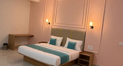 Tripel A By Hotel Ashiyana Room Type - Deluxe Room