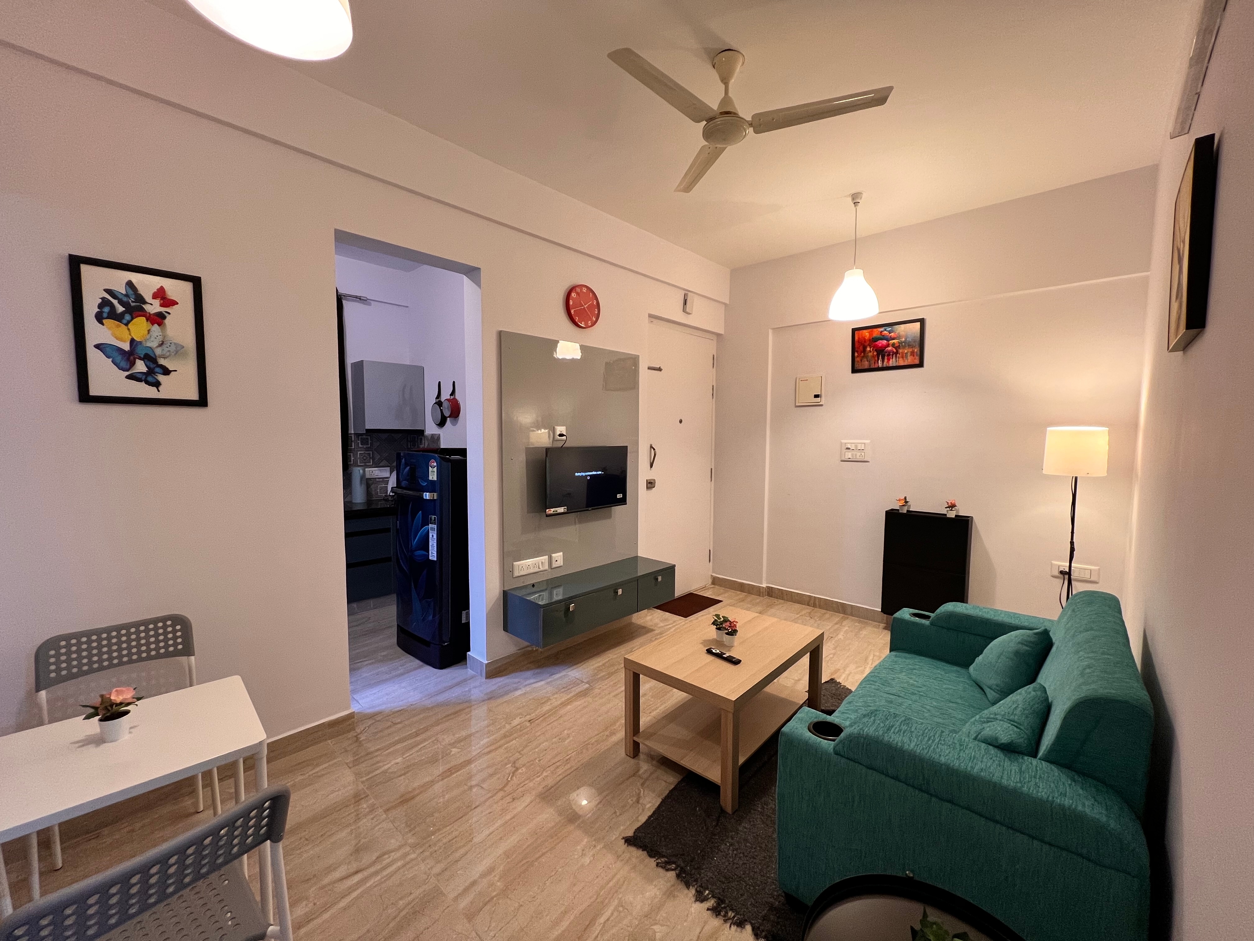 Comet Home - Tap to explore photos