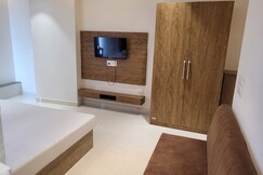 Hotel Royal Vilas, Bharatpur