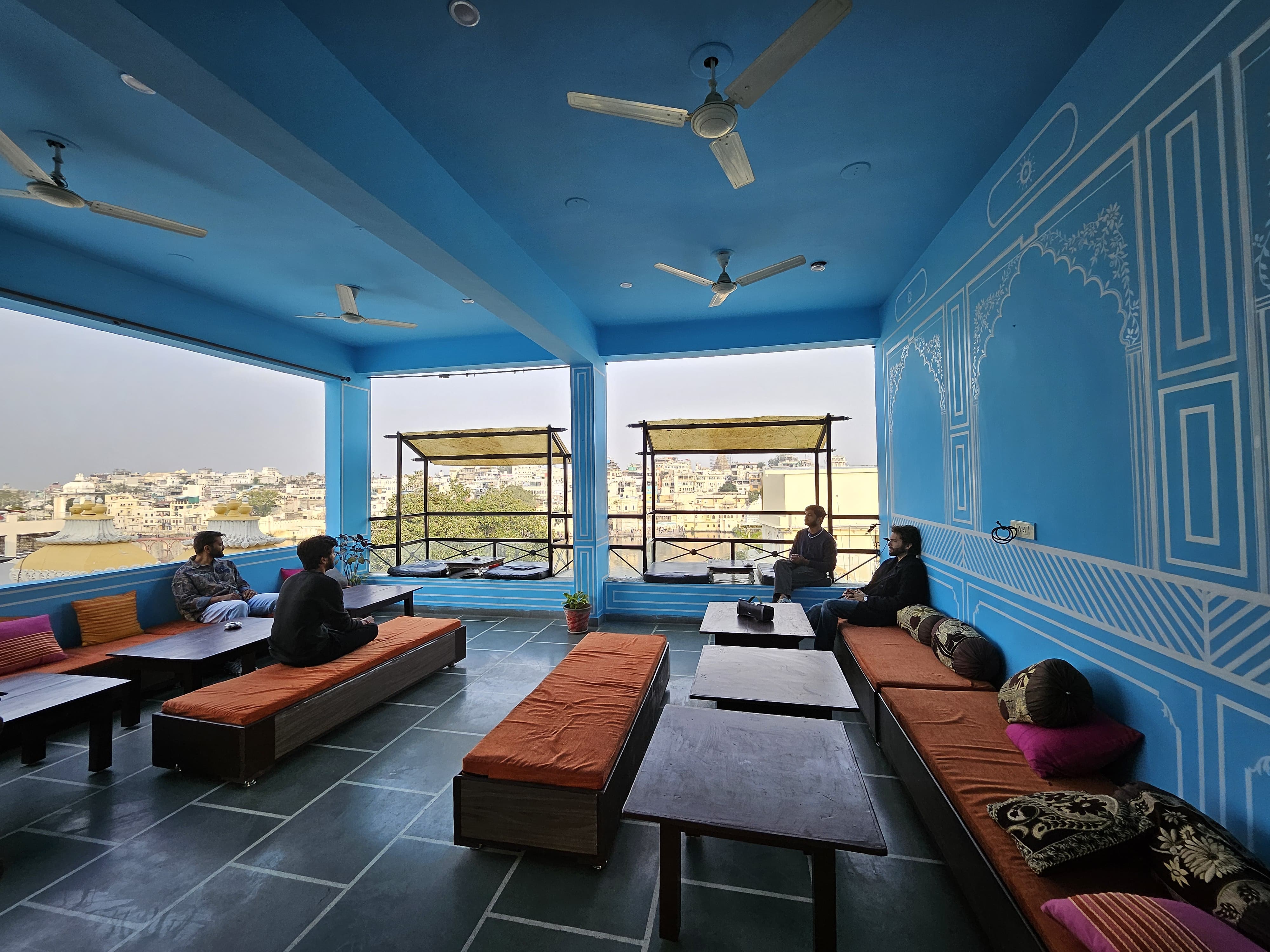 Madpackers Udaipur | Lake View Rooms & Dorms - Tap to explore photos