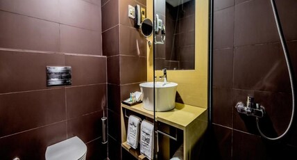 TIME Rako Hotel Room Type - Executive Room King