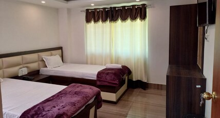 HOTEL AKSHARA Room Type - Non AC Semi Deluxe