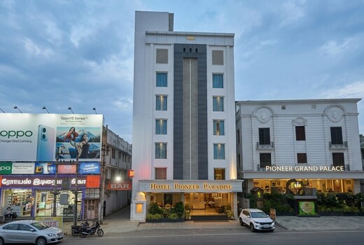 HOTEL PIONEER PARADISE