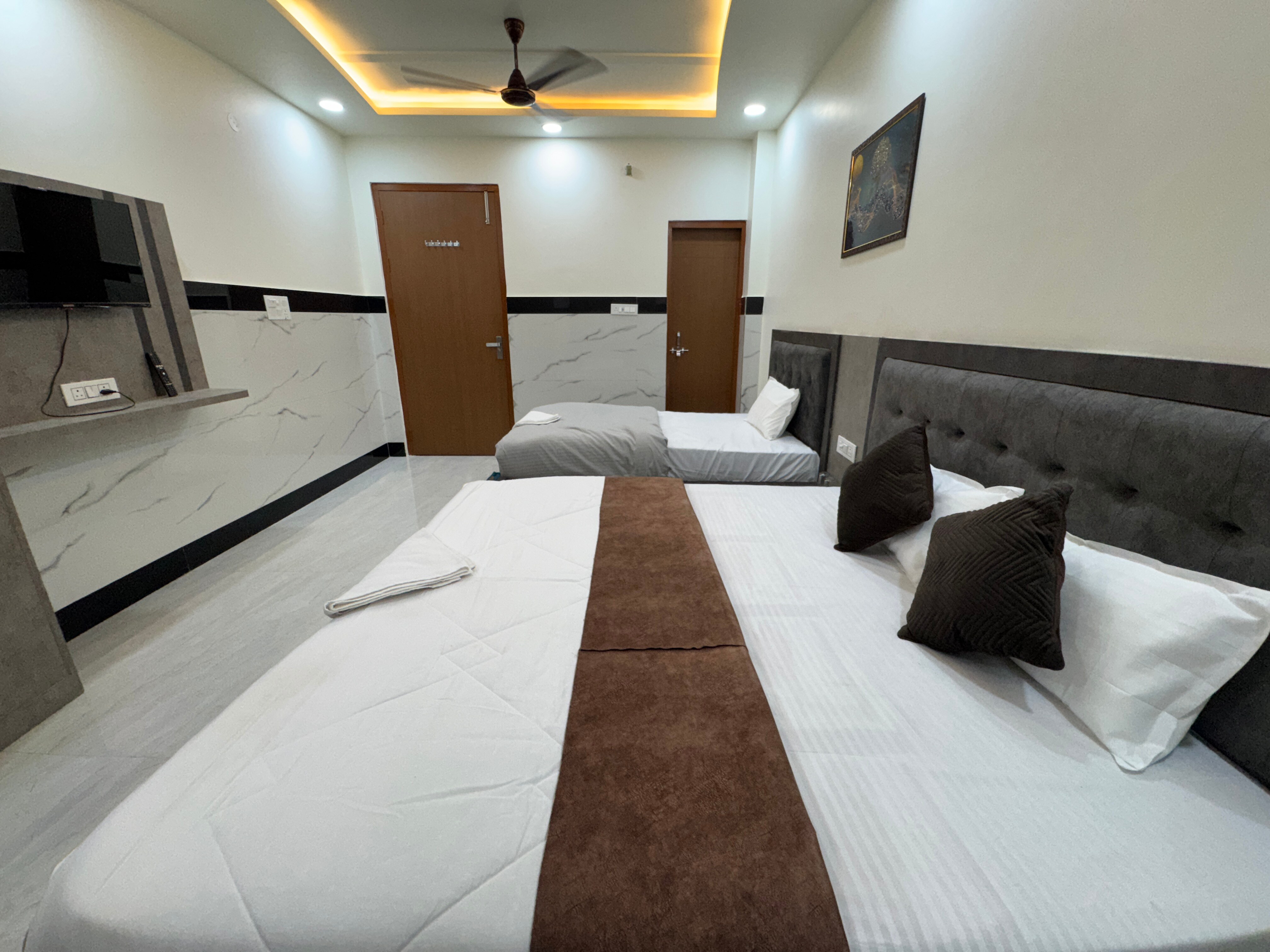 Satya Nikunj INN - Tap to explore photos