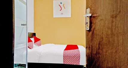 Hotel O Point Hostel Room Type - Indonesia Standard Double