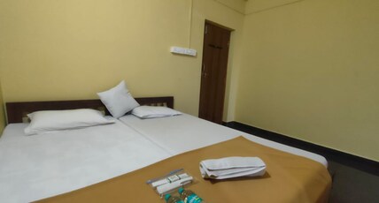Shanti Krishna Residency | Rooms & Restaurant Room Type - Standard Non Ac Room without balcony