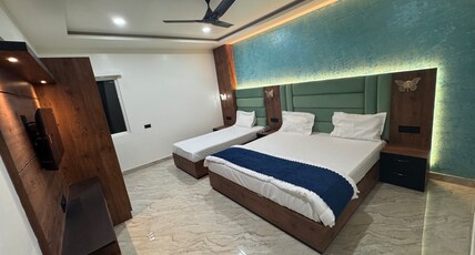 Lakhdatar Home Stay Room Type - Luxury rooms with triple bed