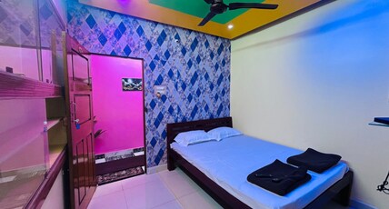 Shri Lalit Lodge Room Type - Double Room