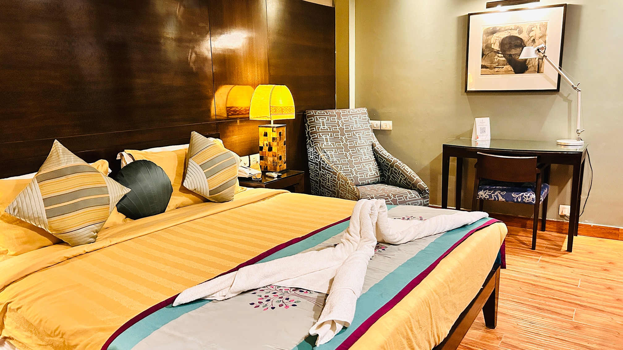 juSTa Gurgaon - Tap to explore photos