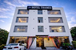 Hotel Thames