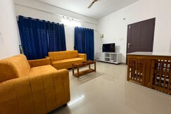 Aura Suites