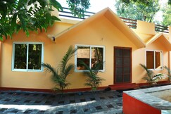 Backpackers Cochin Villa