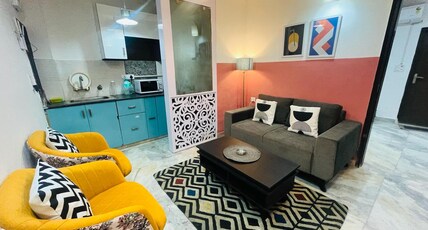 ZzPeach | Airport | metro | Dwarka | 1bhk Room Type - ZzPeach | Airport | metro | Dwarka | 1bhk