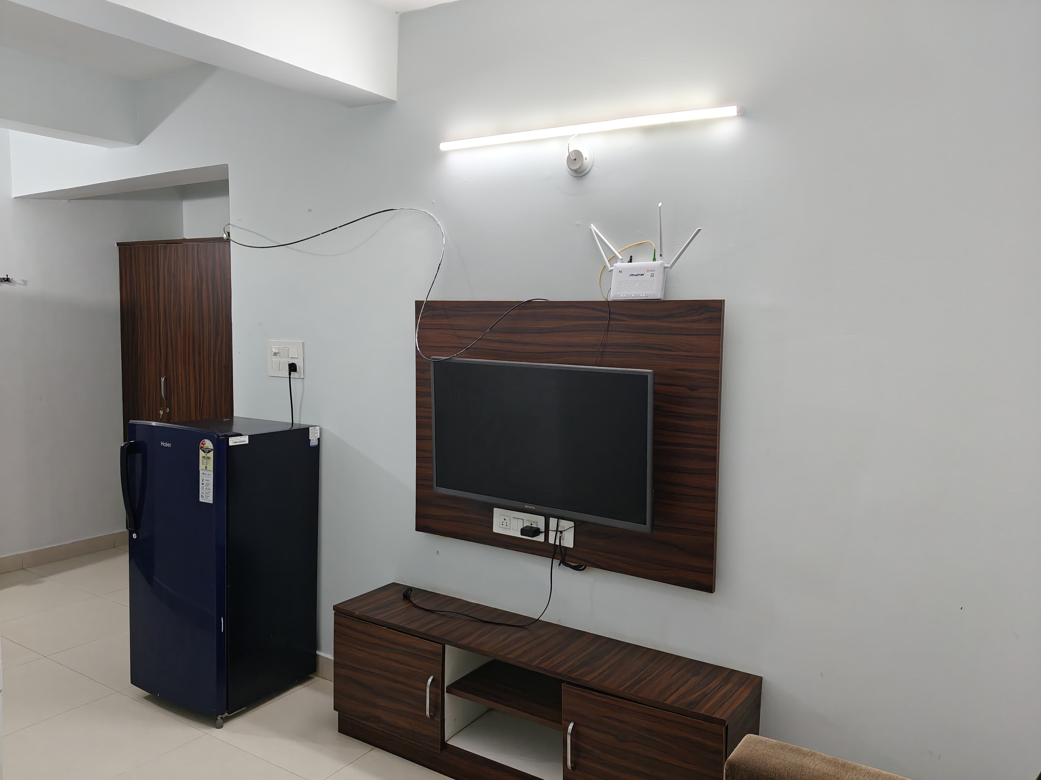 Pearl Homestays 1BHK - Tap to explore photos