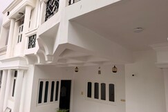 Solace Stays Udaipur - A Boutique Bunglow Near Lake Pichola