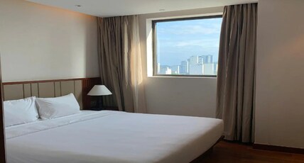 Green Beach Hotel Nha Trang Room Type - Deluxe Double with Partial Sea View