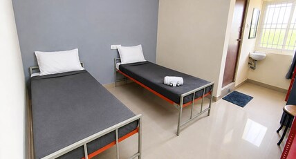 Z Express Kings Room Type - Standard Twin