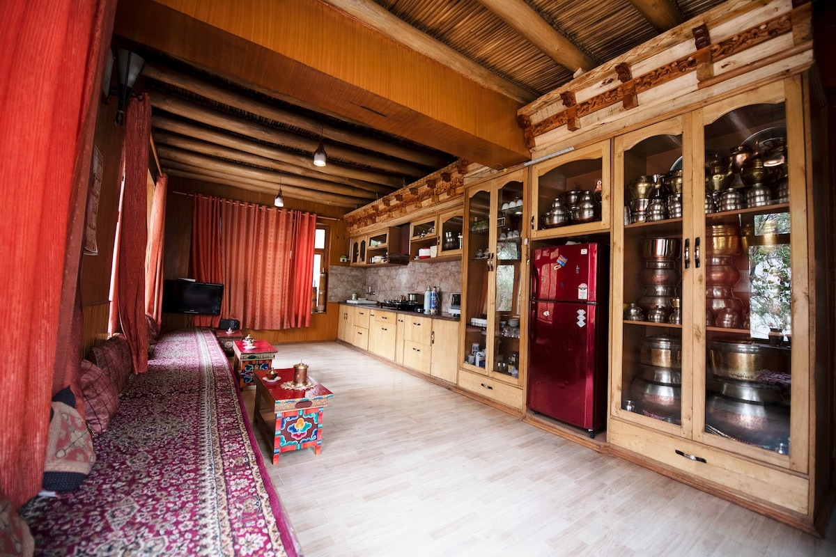 The Fox | Authentic Ladakhi Homestay - Tap to explore photos