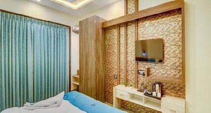 Hotel Green County Room Type - Deluxe Room