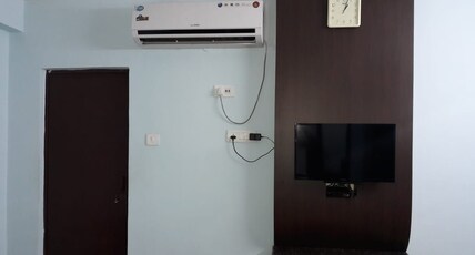 Hotel Royal Palace Room Type - Standard Double Bed  AC