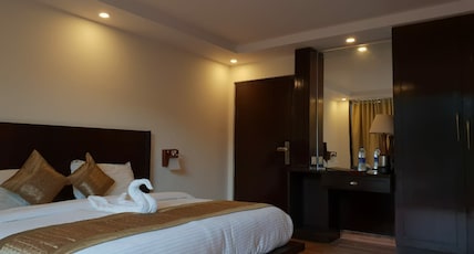 La Niwasa By Vatsam Hotels & Resorts(In House parking) Room Type - Executive Room (Non View) La Niwasa By Vatsam Hotels & Resorts(In House parking) Room Type - Executive Room (Non View)
