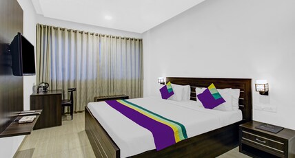 Treebo Premium Brijinn Room Type - Deluxe Room