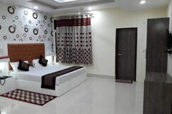 Hotel Paris Ambala