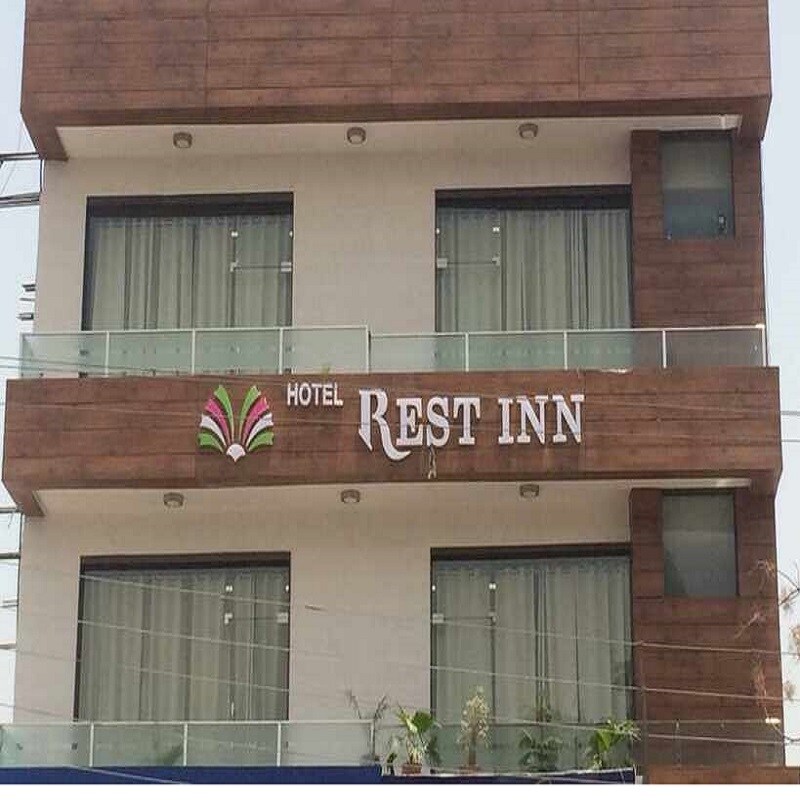 Hotel Rest Inn - Tap to explore photos