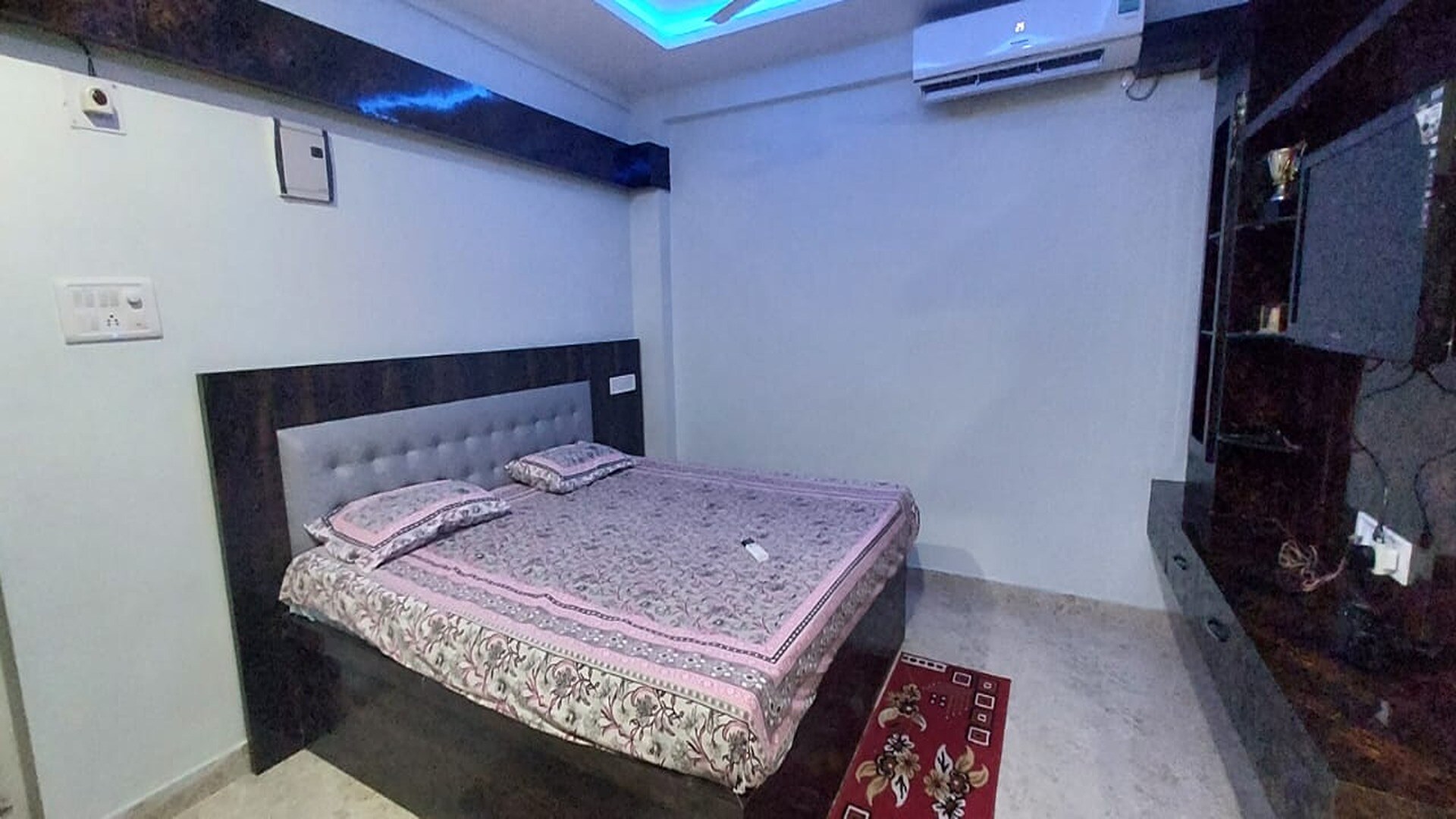 Rajarani Residency Homestay - Tap to explore photos