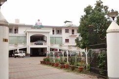 Address of Hotel Peringottukara Palace