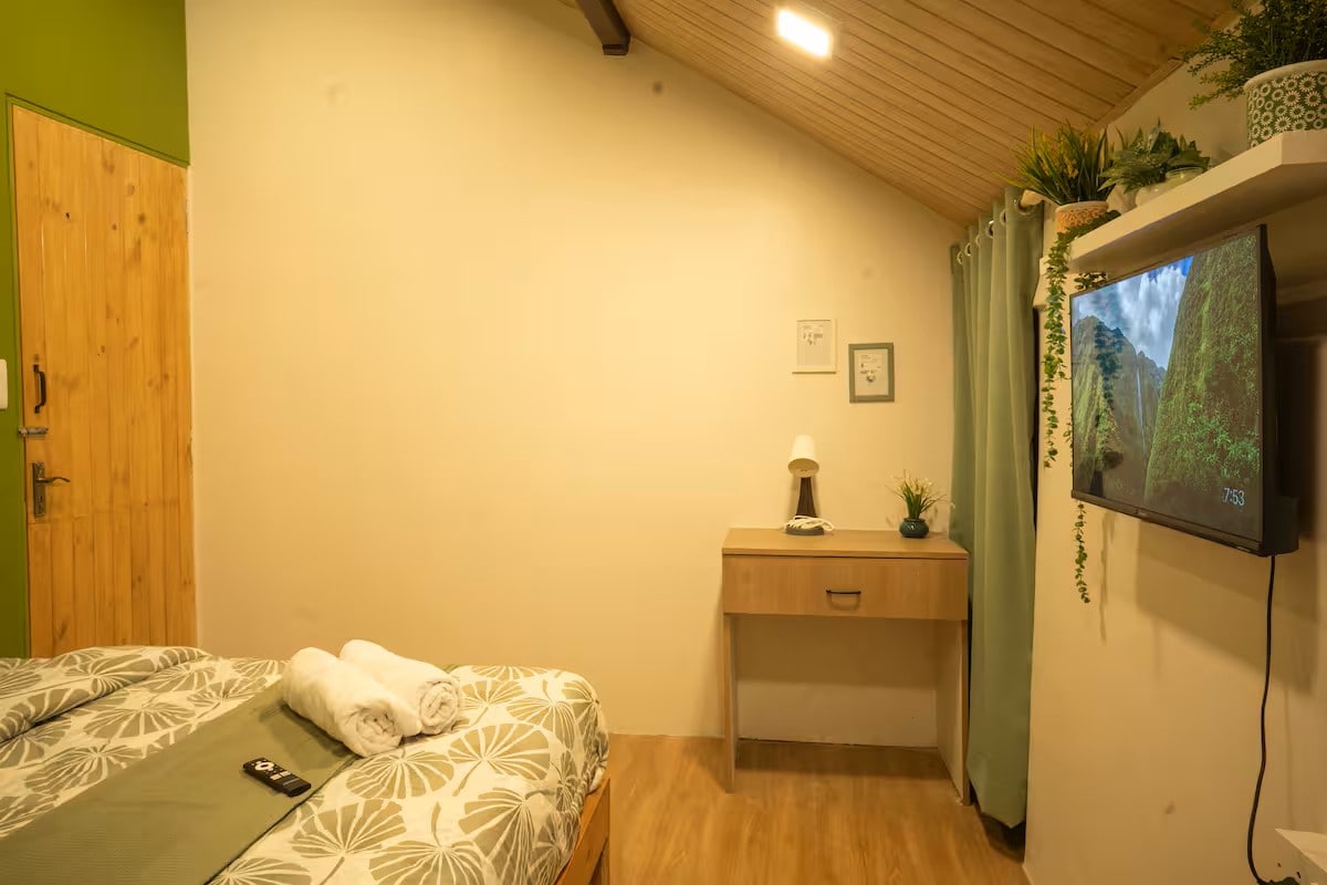 Olive Nest 1Bhk, at Hill Road - Tap to explore photos