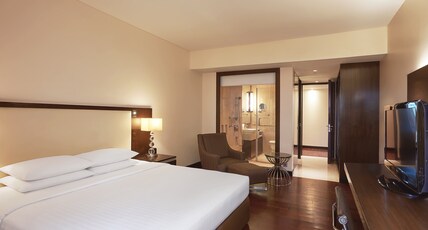 Courtyard by Marriott Mumbai International Airport Room Type - Apartment Courtyard by Marriott Mumbai International Airport Room Type - Apartment
