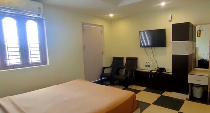 Sri Rathna Temple view INN Room Type - Premium Triple Cot Room