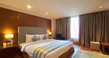 Radisson Blu Plaza Hotel Hyderabad Banjara Hills Room Type - Junior Suite