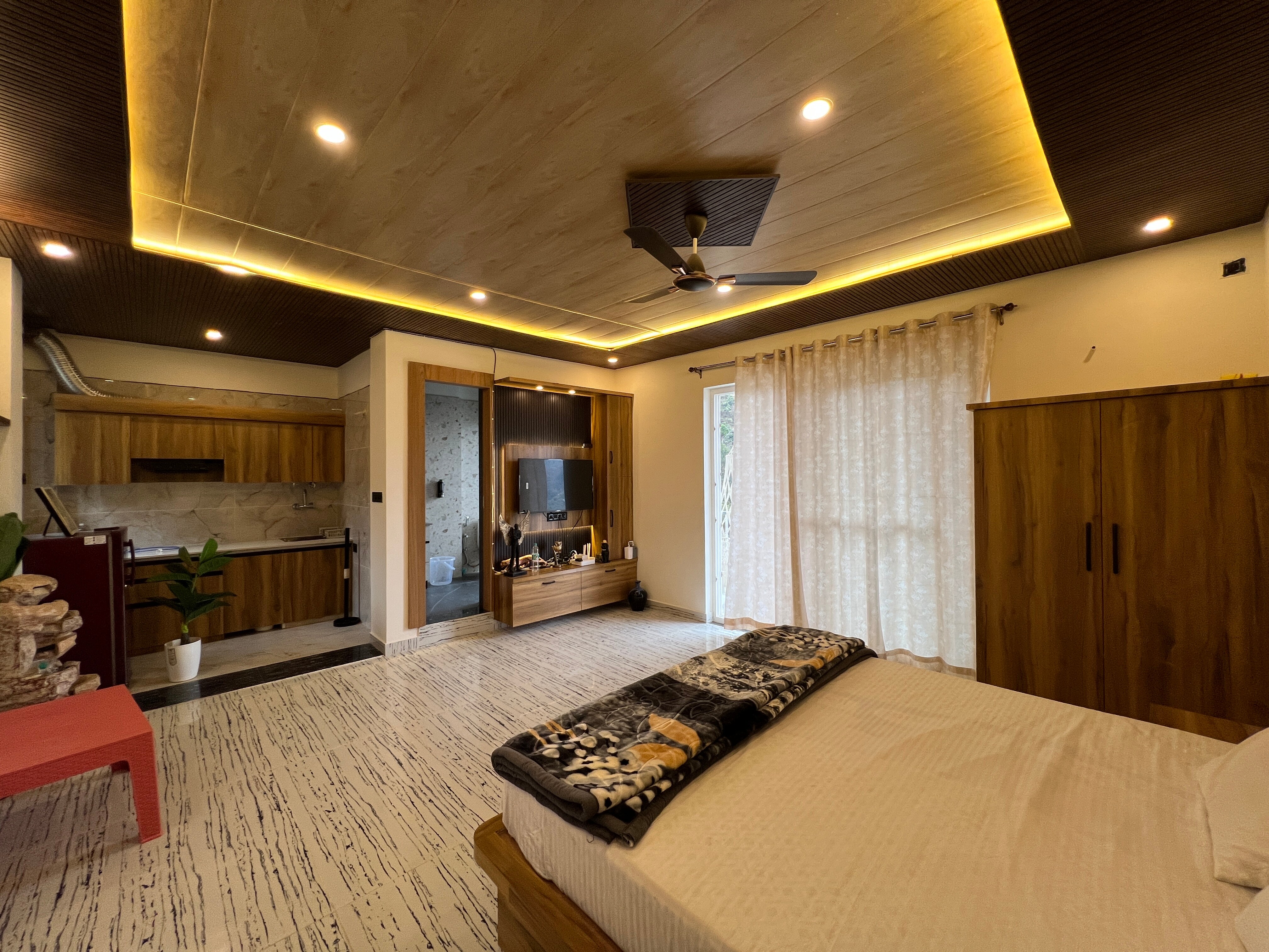 Apna Adda Homestay One Br with Kitchen - Tap to explore photos