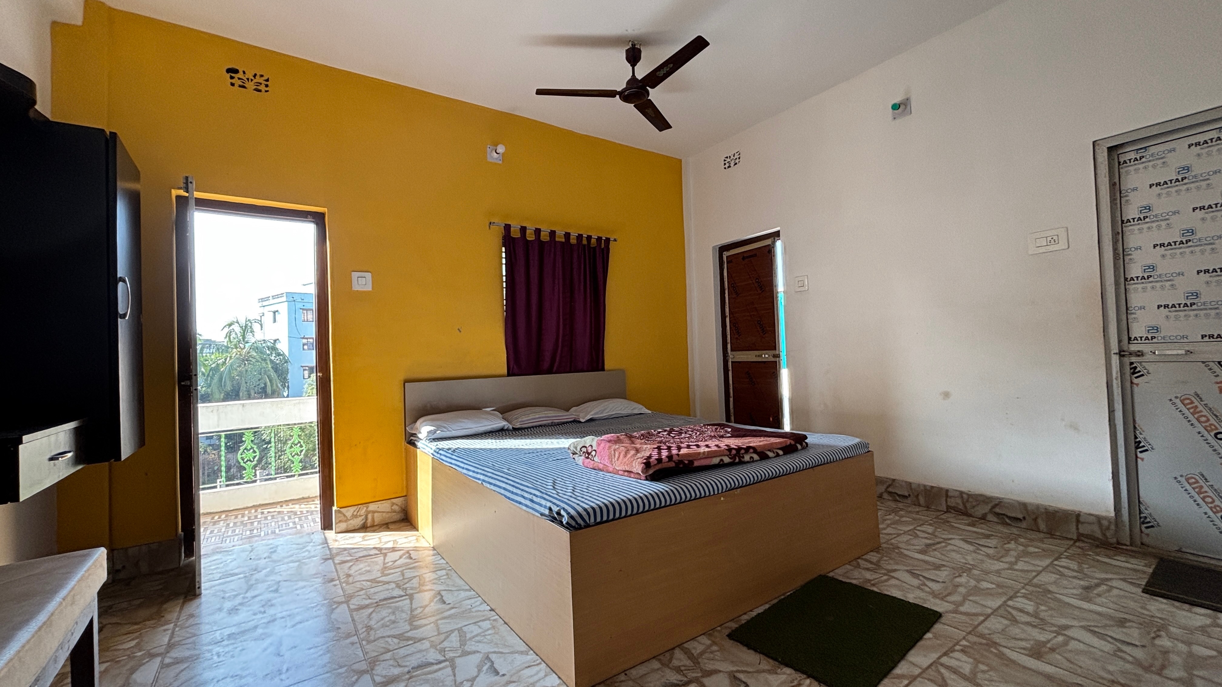Hotel Om New Digha - Tap to explore photos