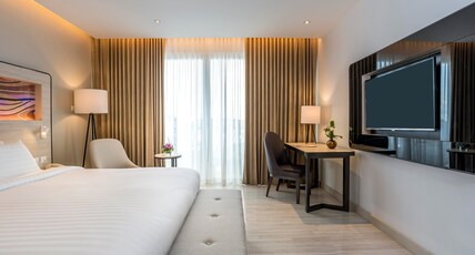 Novotel Phuket City Phokeethra Room Type - Superior King Bed