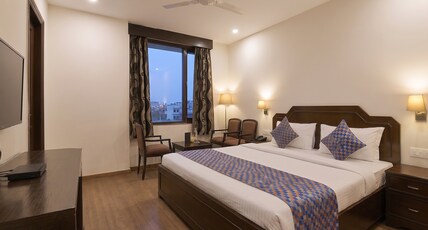 Palette Hotel by CheckIn Jaipur City Centre Room Type - Standard King Room